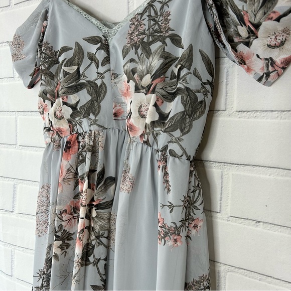 Lulu's Verona Off The Shoulder Dress Blue Floral size extra small - Picture 3 of 11